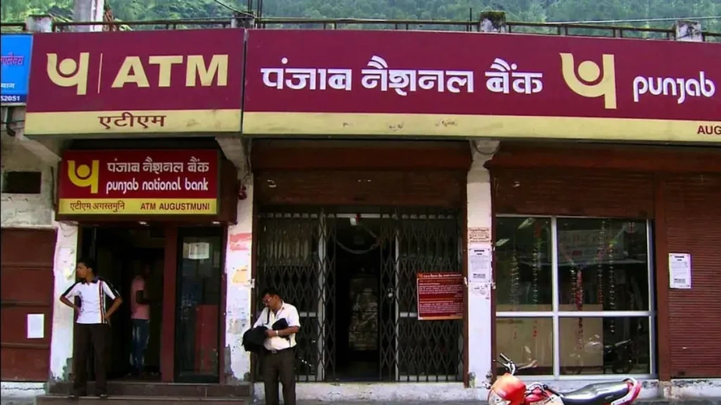 1 अप्रैल से बदल जाएंगे ATM नियम, जेब पर पड़ेगा असर